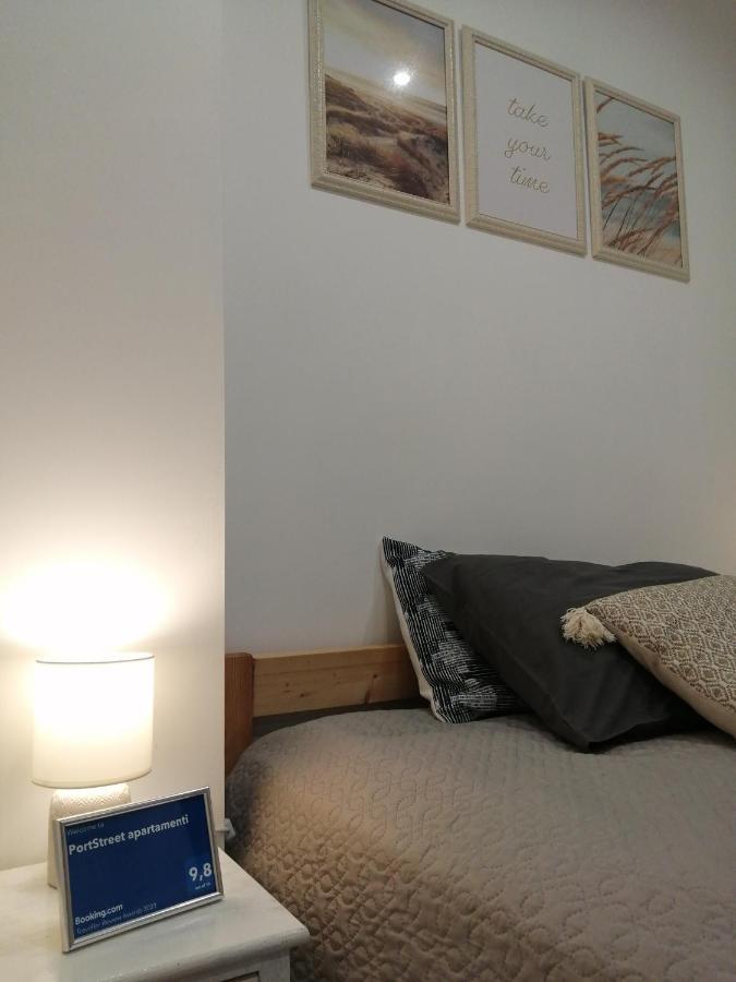PortStreet apartamenti Liepaja Bagian luar foto
